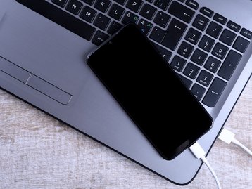 Celulares devem receber tantas atualizações quanto PCs Windows
