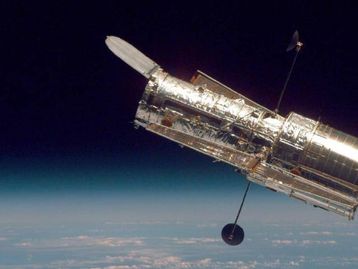 NASA salva Hubble e telescópio volta a coletar dados espaciais