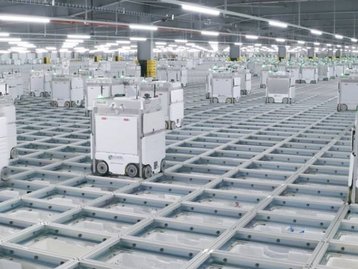 Robôs geram incêndio e mercado cancela milhares de pedidos