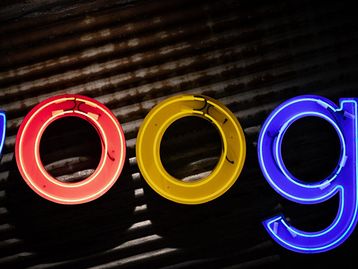 Google sofre ação de US$ 1,3 bilhão no Reino Unido por tarifas 