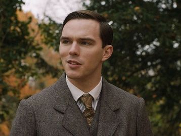 Renfield: Nicholas Hoult será capanga de Drácula em novo filme