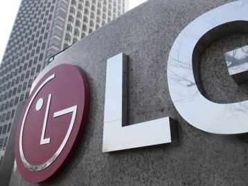 LG investe US$ 2,81 bilhões para fornecer telas OLED à Apple