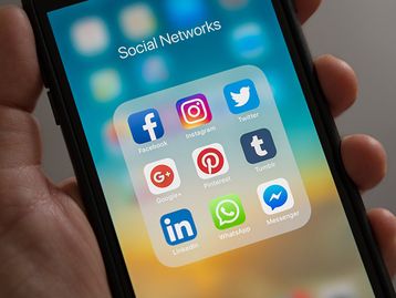 WhatsApp, Facebook e Twitter são multados pela Rússia