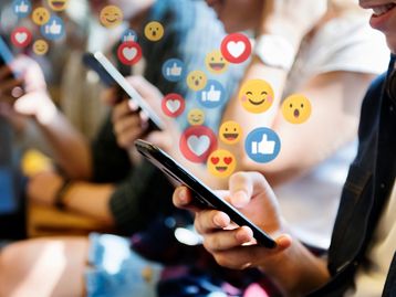 Twitter testa novas reações com emojis em postagens