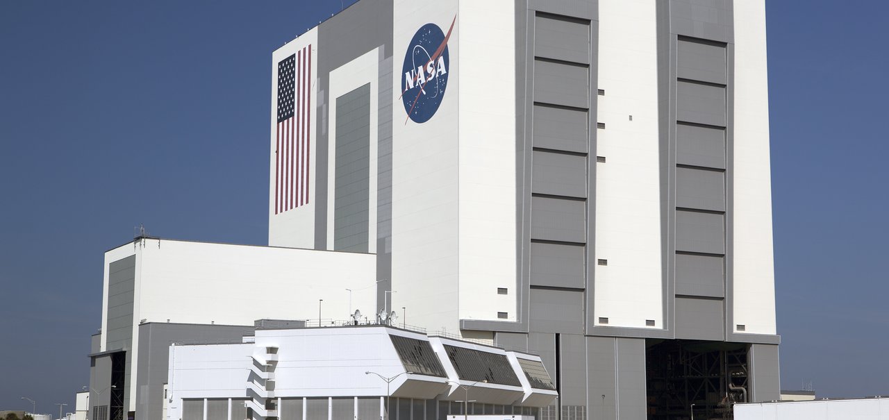 NASA evacua Centro Espacial Kennedy após ameaça por telefone