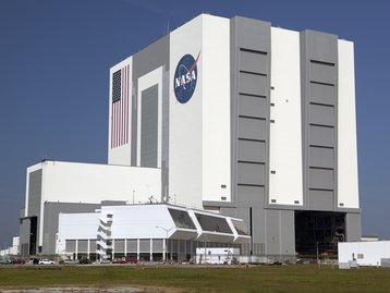 NASA evacua Centro Espacial Kennedy após ameaça por telefone
