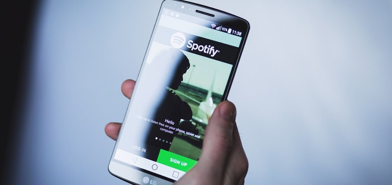 Spotify lança funções para aumentar interatividade em podcasts