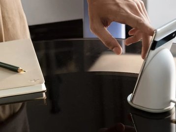Novo Pixel Stand oferece carga sem fio de 23W para celulares Google