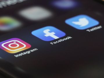 CEO do Twitter zomba do conceito 'metaverso' do Facebook