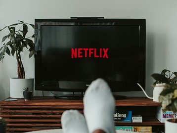 Apagão no Facebook e WhatsApp aumentou a audiência na Netflix em 14%