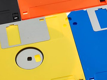 Japão luta para eliminar uso de disquetes em órgãos do governo