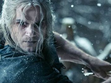 The Witcher: Geralt com espada de prata é destaque em foto da 2ª temporada