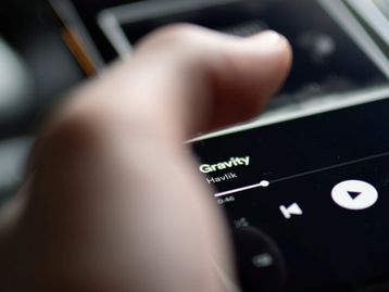 Spotify libera letras de músicas para todos os usuários