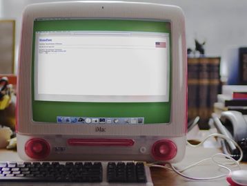 Cofundador da Wikipédia vende primeira edição no site como NFT
