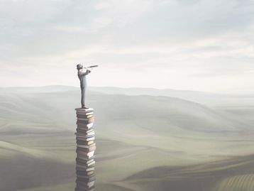 8 livros para aprimorar a sua carreira profissional