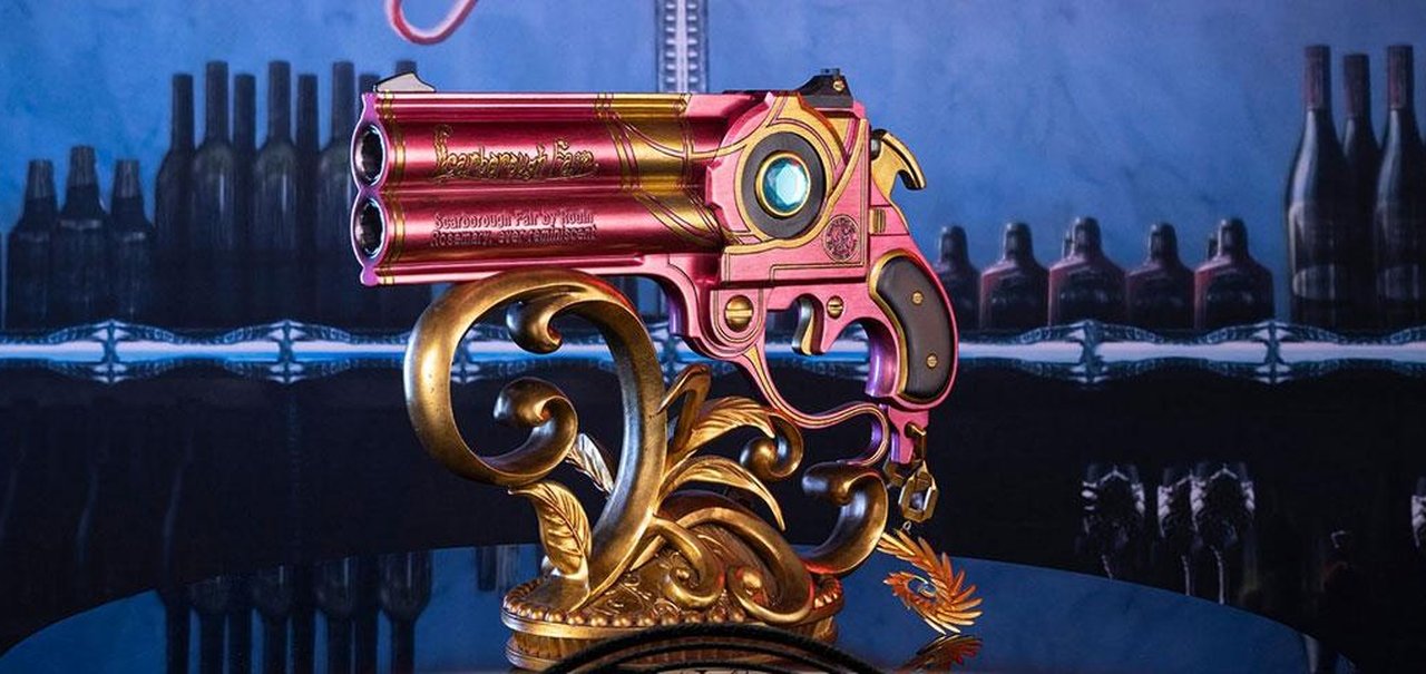 Bayonetta: Hideki Kamiya analisa réplicas das icônicas pistolas do jogo