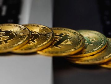 Bitcoin cai novamente e fica abaixo dos US$ 40 mil