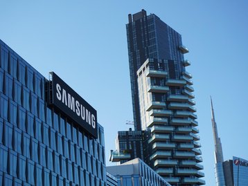 Notebook que se dobra duas vezes é registrado pela Samsung