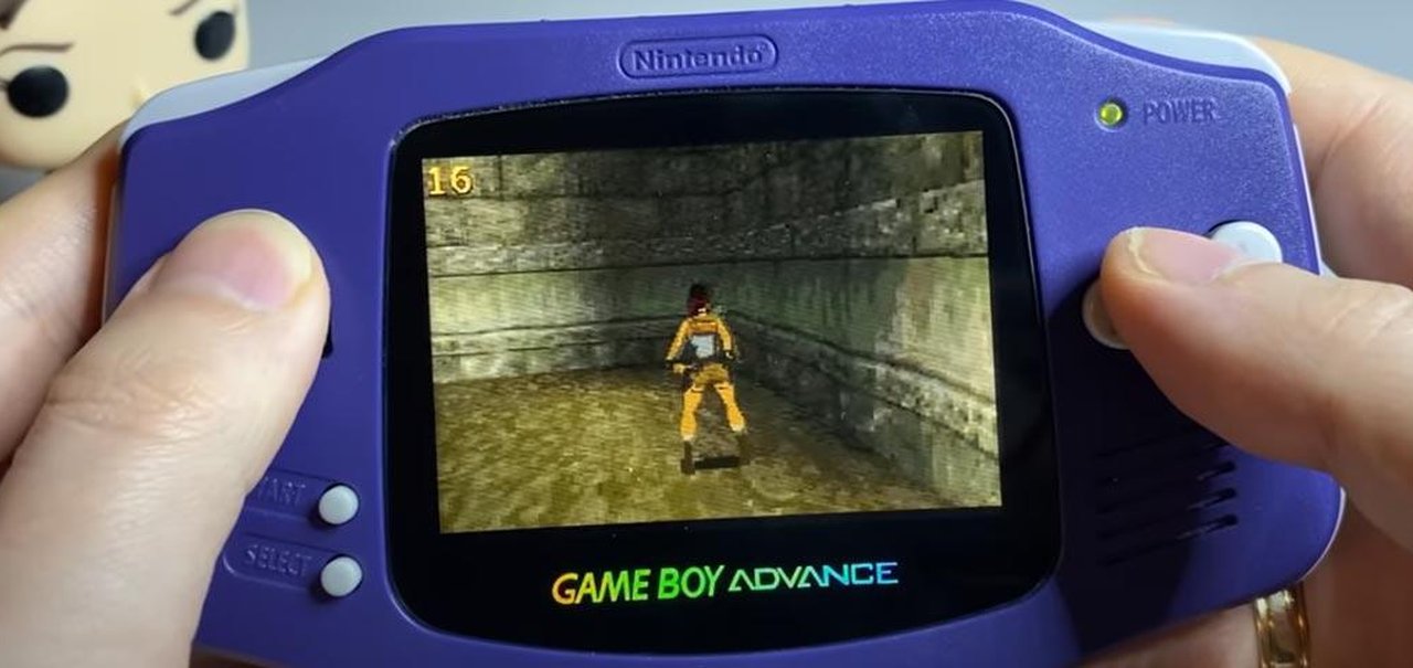 Modder cria port do Tomb Raider original para Game Boy Advance