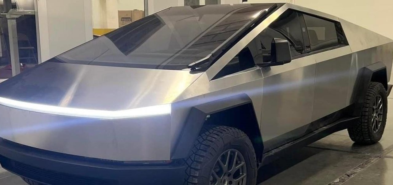 Tesla Cybertruck: versão final do carro aparece em imagens