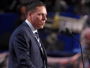 Polêmico investidor Peter Thiel deixa conselho do Facebook