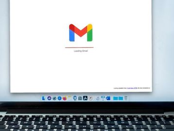 Gmail vai pausar notificações no celular ao usar a versão web