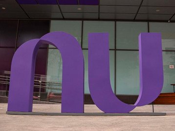 Nubank tem lucro de R$ 33 milhões em 2021, o 1º de sua história