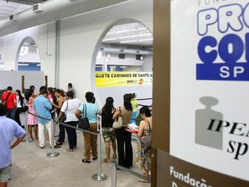 Procons atendem quase 2 milhões de consumidores em 2021