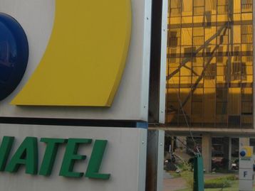 Anatel apreende R$ 800 mil em celulares irregulares no RJ