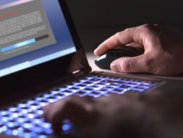 Senadores dos EUA propõem atualização em lei antipirataria