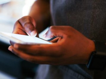 Facebook Messenger lança atalhos e comandos para chats em grupo