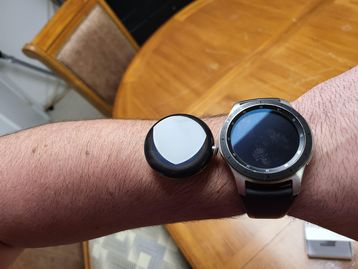 Pixel Watch: vazam imagens de smartwatch 'esquecido' em restaurante