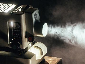 Cinemas na Rússia estão exibindo filmes piratas em torrent