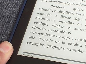 Celular dobrável da Apple pode chegar com tela e-ink