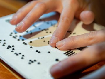 Android 13 terá suporte nativo para braille