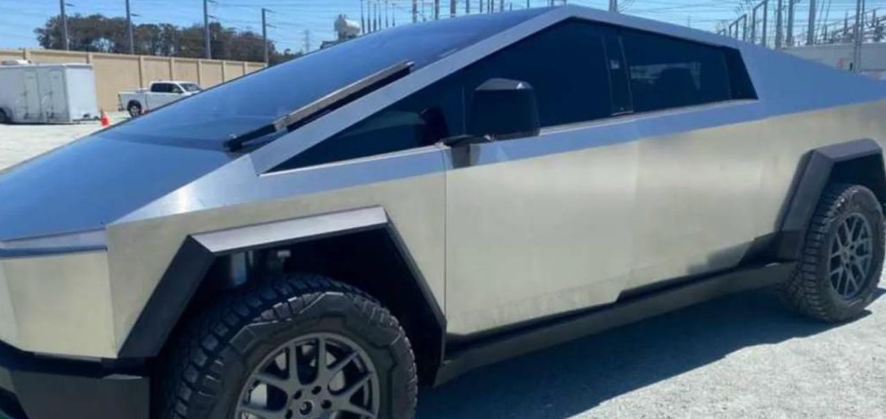 Tesla Cybertruck: imagens mostram interior da picape elétrica