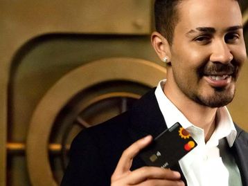 GiraBank: banco de Carlinhos Maia alcança top 1 nas lojas de apps