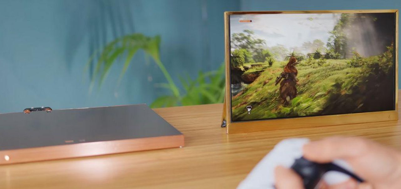PS5 Slim? Youtuber cria versão menor do PS5 usando resfriamento líquido