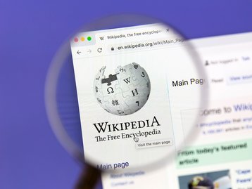 Google vai pagar pelo uso de informações da Wikipedia