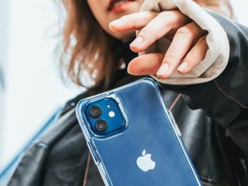 Jovem acha iPhone na rua e avisa ao dono deixando vídeo no iCloud