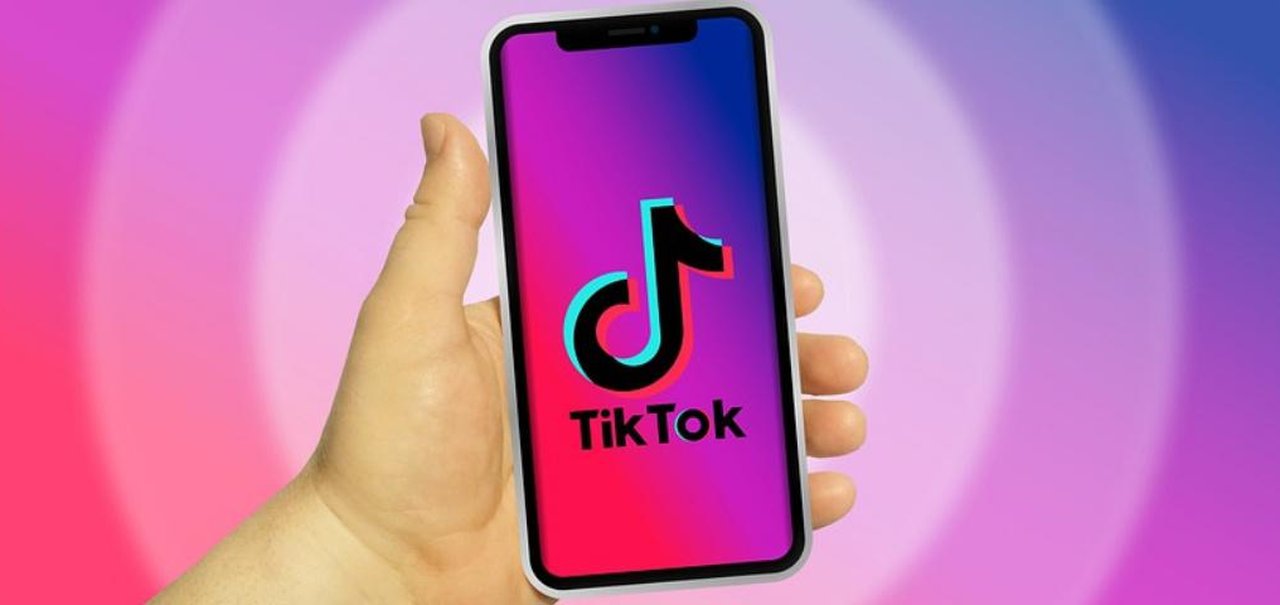 Mulher é multada por dança no TikTok ao comemorar vitória em ação