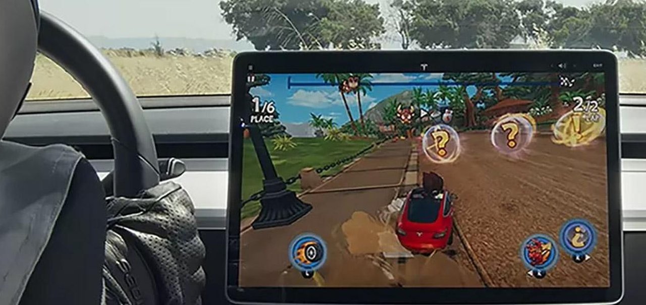 Elon Musk promete rodar jogos do Steam em carros da Tesla