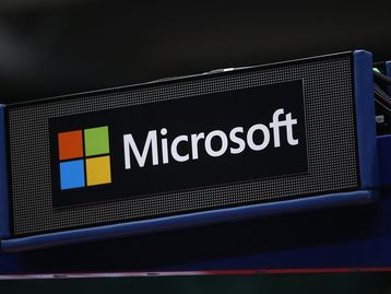 Mercado de PCs em queda reduz ganhos da Microsoft no trimestre