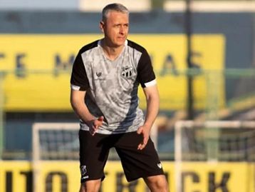 Jogador não fazia faltas para pontuar no Cartola, revela técnico