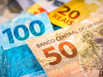Auxílio Brasil de R$ 600 começa a ser pago hoje (9); veja calendário
