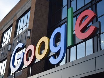 Google suspende conta de pai que mandou fotos do filho para médico