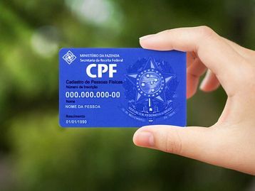 Após 20 anos sofrendo golpes, idoso poderá trocar de CPF
