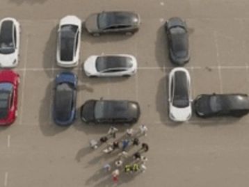 Tesla: clientes fazem greve de fome após problemas em carros