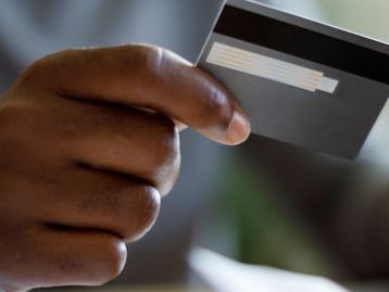 Estorno: como pedir o seu dinheiro de volta no cartão de crédito?