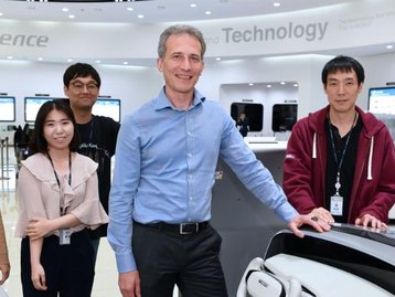 Apple contrata executivo da Hyundai para projeto de carro autônomo